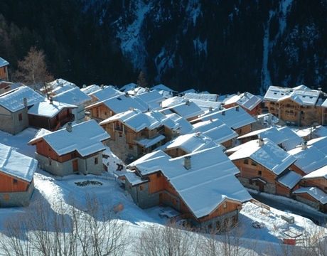 Chalets in Ste Foy Tarentaise - a view from the piste