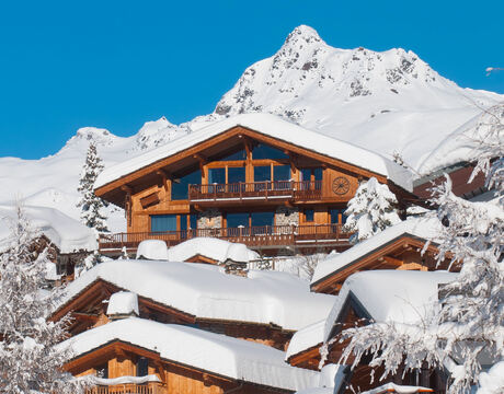 Chalets in La Rosiere - the 'sympathetic' chalet architectural style