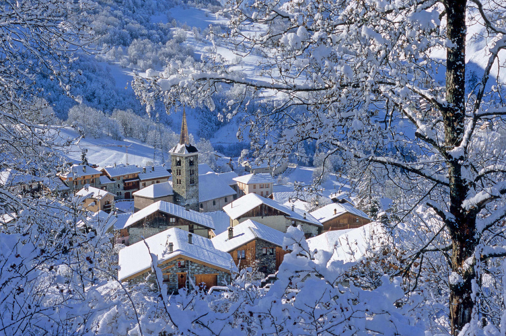 Ski resorts in France - the traditional and pretty resort of St Martin de Belleville in the Three Valleys