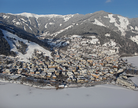 Chalets in Zell am See Austria - a stunning lakeside resort