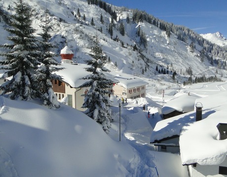 Chalets in Stuben - a view of the resort from the Chesa Lavadina