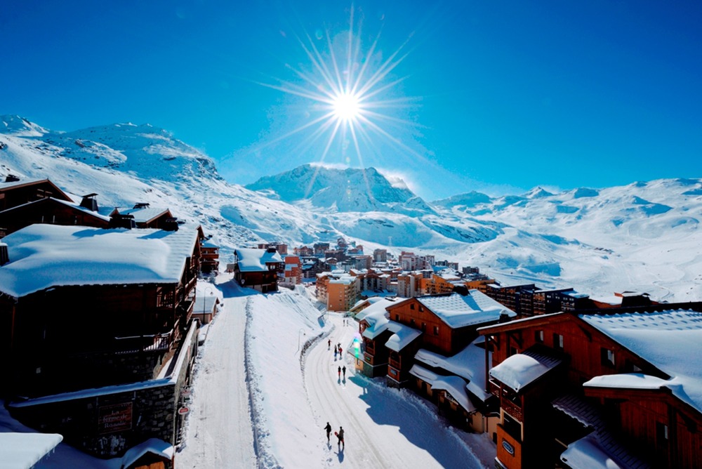 Cheap chalets in Val Thorens - the great view from the Rue des Balcons
