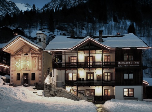 Hotel Montagna Di Luce ski hotel in Alagna