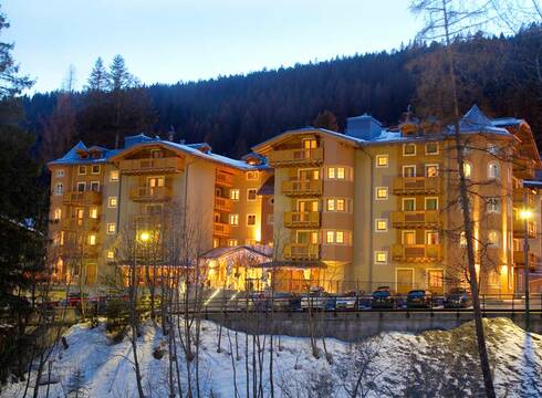 Chalet Del Brenta ski hotel in Madonna di Campiglio