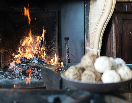 Chalets with fireplace