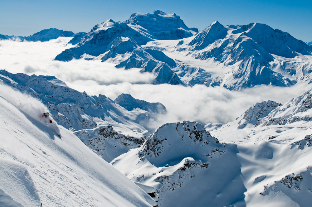 Ski holidays in the 4 Valleys - enjoy the extensive off piste skiing