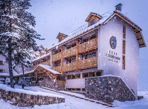 Hotel Le Grand Aigle ski hotel in Serre Chevalier