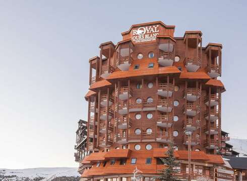 Hotel Royal Ours Blanc ski hotel in Alpe d'Huez