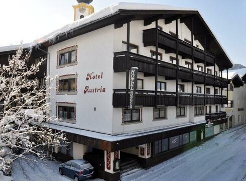 Hotel Austria ski hotel in Soll