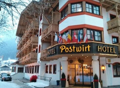 Hotel Postwirt ski hotel in Soll