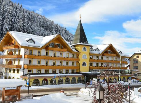 Hotel Oswald ski hotel in Selva