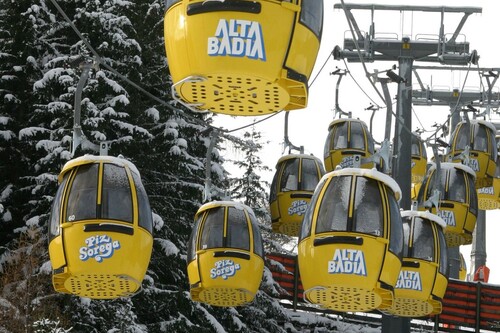 San Cassiano ski hire - Next to the Sorega lift station