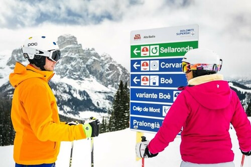 Ski rental and ski hire Corvara
