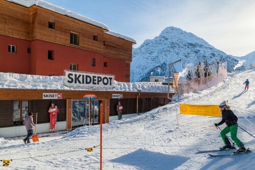 Ski hire Arosa - The Luzi Sport shop