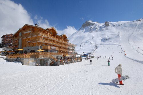 Tignes accommodation - the Hotel Levanna