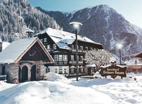 Hotel Gruner Baum ski hotel in SalzburgerLand