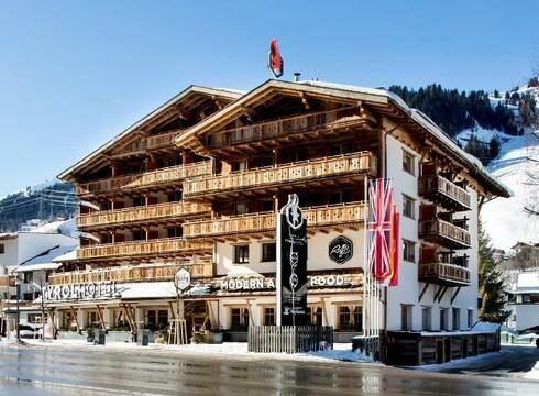 Raffls Hotel Tyrol ski hotel in St Anton