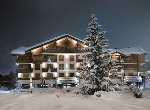 Hotel Au Coeur Du Village ski hotel in La Clusaz