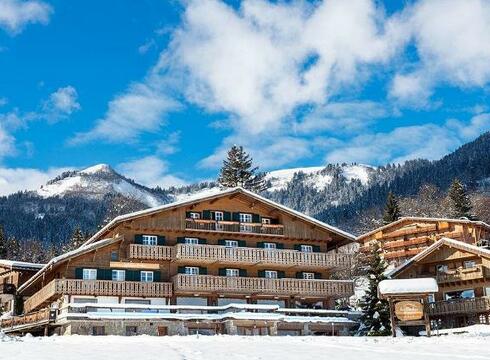 Hotel Roches Fleuris ski hotel in Megeve