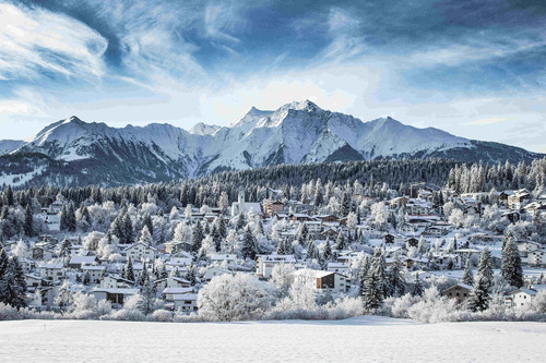 Ski holidays Flims - view of resort