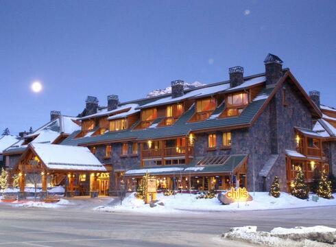 The Fox Hotel & Suites ski hotel in Banff