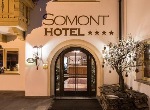 Hotel Somont ski hotel in Selva