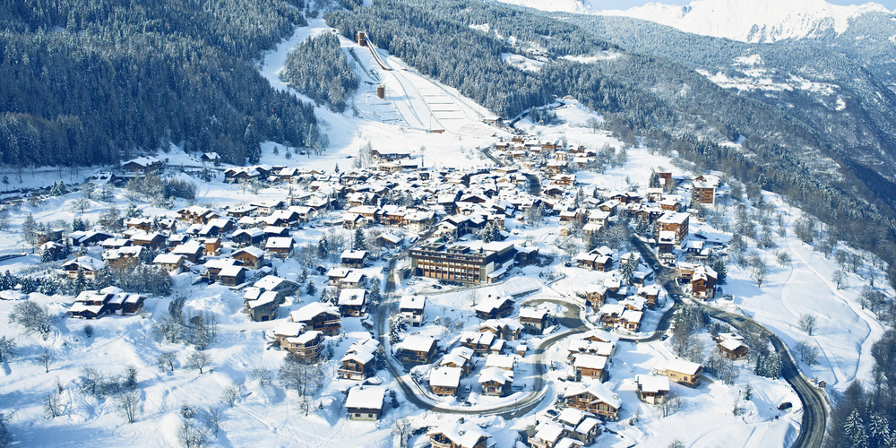 5 Reasons to Ski in Courchevel Le Praz