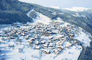 5 Reasons to Ski in Courchevel Le Praz