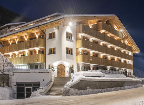 Apartment Brunnenhof 7 ski chalet in Lech