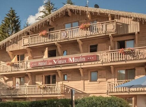 Hotel Au Vieux Moulin ski hotel in Megeve