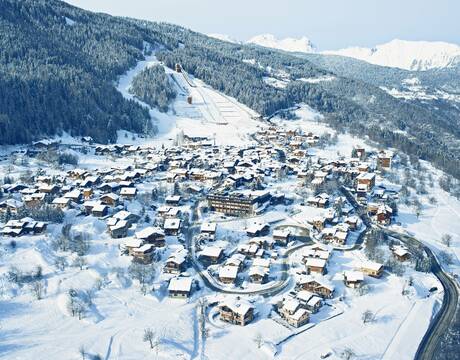 Courchevel Le Praz resort guide